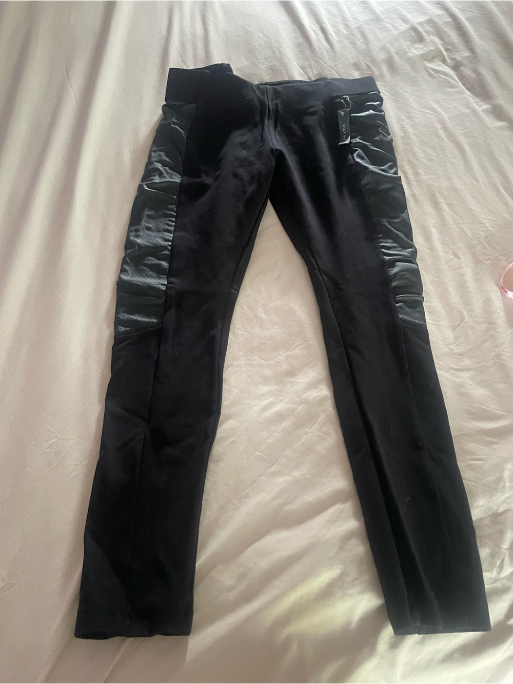 Black Women’s Leggings with Side Panel Detail
